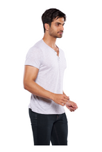 Cargar imagen en el visor de la galería, Playera Alfani Urban Cuello Aletilla, 0129