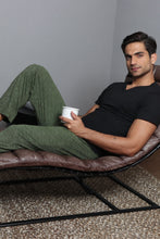 Cargar imagen en el visor de la galería, Pijama Urban Conjunto Playera y Pantalón Con Bolsa, 5032