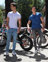 Cargar imagen en el visor de la galería, Pack 3 Playeras Cuello V Alfani Urban, 0127-3