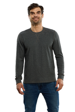 Cargar imagen en el visor de la galería, Playera Manga Larga Premium Estilo Waffle 0122-CR