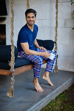 Cargar imagen en el visor de la galería, Pijama Conjunto Playera y Pantalón 100% Algodon Con Bolsa, 5032-22