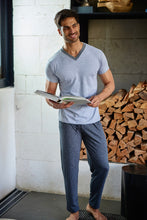 Cargar imagen en el visor de la galería, Pijama Urban Conjunto Playera y Pantalón Con Bolsa, 5032