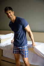 Cargar imagen en el visor de la galería, Pijama Conjunto Playera y Bermuda Con Bolsa 100% Algodon, 5029-22