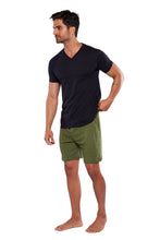 Cargar imagen en el visor de la galería, Pijama Urban Conjunto Playera y Bermuda Con Bolsa, 5029