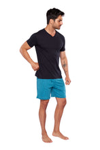 Cargar imagen en el visor de la galería, Pijama Urban Conjunto Playera y Bermuda Con Bolsa, 5029