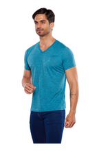 Cargar imagen en el visor de la galería, Playera Alfani Urban Cuello V, 0127