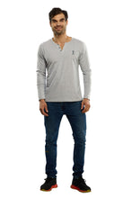 Cargar imagen en el visor de la galería, Playera Manga Larga Deportiva Cuello Aletilla, 0124