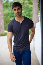 Cargar imagen en el visor de la galería, Pack 3 Playeras Cuello Aletilla Alfani Urban, 0129-3