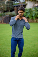 Cargar imagen en el visor de la galería, Playera Manga Larga Deportiva Cuello Aletilla, 0124