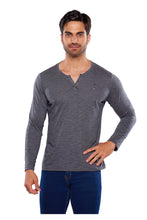 Cargar imagen en el visor de la galería, Playera Manga Larga Deportiva Cuello Aletilla, 0124