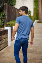 Cargar imagen en el visor de la galería, Pack 3 Playeras Lisas Cuello V, Alfani Jersey 9050-3